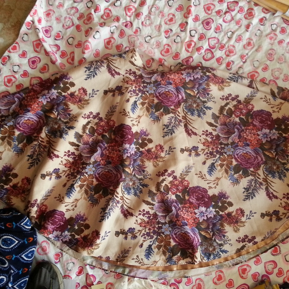 Modcloth Ikebana for All A-line Skirt in Bouquet - Picture 2 of 3